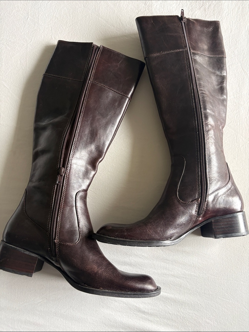 Born Crown beautiful Classic Tall Leather Riding Boots - Dark Brown size 7 - Picture 8 of 8
